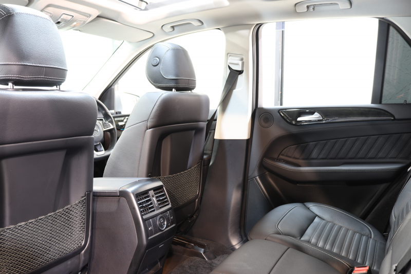 メルセデスベンツ GLE GLE350d 4MATIC ｽﾎﾟｰﾂ  ｴｸｽｸﾙｰｼﾌﾞ&ﾚｰﾀﾞｰｾｰﾌﾃｨPKG　ｷｰﾚｽｺﾞｰ 黒本革 全ｼｰﾄﾋｰﾀｰ  ﾊﾟﾉﾗﾏSR  HDDﾅﾋﾞTV BT音楽 harman/kardon 360ｶﾒﾗ PTS LEDﾗｲﾄ 自動ﾃｰﾙｹﾞｰﾄ AMGｴｱﾛ&20AW 9AT　2年保証