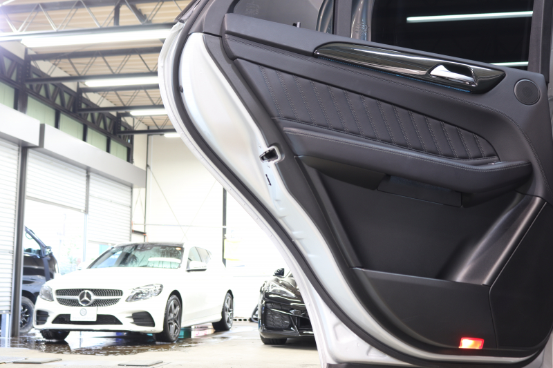 メルセデスベンツ GLE GLE350d 4MATIC ｽﾎﾟｰﾂ  ｴｸｽｸﾙｰｼﾌﾞ&ﾚｰﾀﾞｰｾｰﾌﾃｨPKG　ｷｰﾚｽｺﾞｰ 黒本革 全ｼｰﾄﾋｰﾀｰ  ﾊﾟﾉﾗﾏSR  HDDﾅﾋﾞTV BT音楽 harman/kardon 360ｶﾒﾗ PTS LEDﾗｲﾄ 自動ﾃｰﾙｹﾞｰﾄ AMGｴｱﾛ&20AW 9AT　2年保証