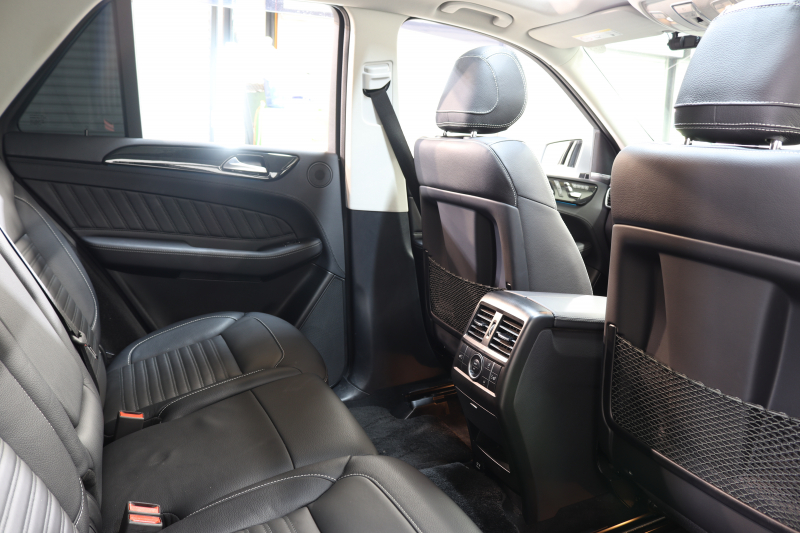 メルセデスベンツ GLE GLE350d 4MATIC ｽﾎﾟｰﾂ  ｴｸｽｸﾙｰｼﾌﾞ&ﾚｰﾀﾞｰｾｰﾌﾃｨPKG　ｷｰﾚｽｺﾞｰ 黒本革 全ｼｰﾄﾋｰﾀｰ  ﾊﾟﾉﾗﾏSR  HDDﾅﾋﾞTV BT音楽 harman/kardon 360ｶﾒﾗ PTS LEDﾗｲﾄ 自動ﾃｰﾙｹﾞｰﾄ AMGｴｱﾛ&20AW 9AT　2年保証