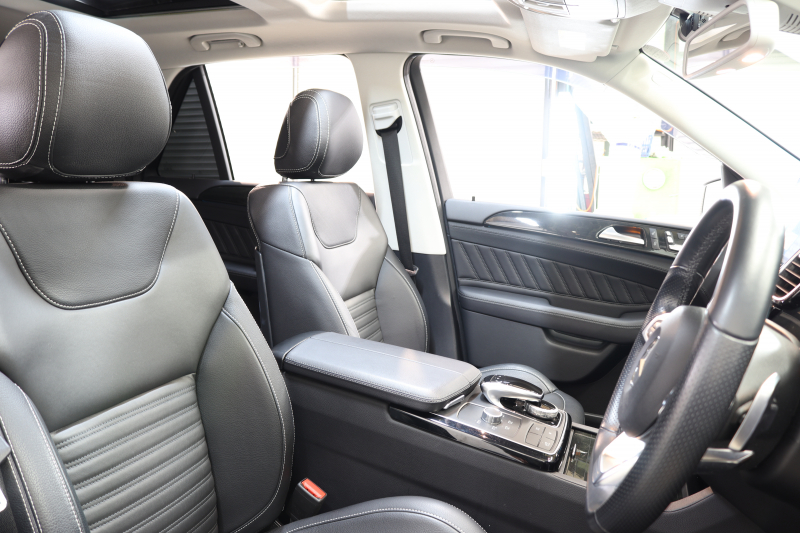 メルセデスベンツ GLE GLE350d 4MATIC ｽﾎﾟｰﾂ  ｴｸｽｸﾙｰｼﾌﾞ&ﾚｰﾀﾞｰｾｰﾌﾃｨPKG　ｷｰﾚｽｺﾞｰ 黒本革 全ｼｰﾄﾋｰﾀｰ  ﾊﾟﾉﾗﾏSR  HDDﾅﾋﾞTV BT音楽 harman/kardon 360ｶﾒﾗ PTS LEDﾗｲﾄ 自動ﾃｰﾙｹﾞｰﾄ AMGｴｱﾛ&20AW 9AT　2年保証