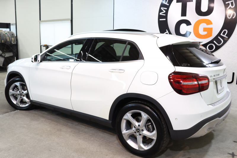 メルセデスベンツ GLA GLA220 4MATIC ﾌﾟﾚﾐｱﾑ&ﾚｰﾀﾞｰｾｰﾌﾃｨPKG　後期 ｷｰﾚｽｺﾞｰ 黒革 ﾊﾟﾉﾗﾏSR 純正HDDﾅﾋﾞTV ｽﾏﾎ連携 harman/kardon ﾊﾞｯｸｶﾒﾗ PTS LEDﾗｲﾄ 自動Rｹﾞｰﾄ ﾌｯﾄﾛﾗﾝｸOP 純正18AW ﾀﾞｲﾅﾐｯｸｾﾚｸﾄ　2年保証