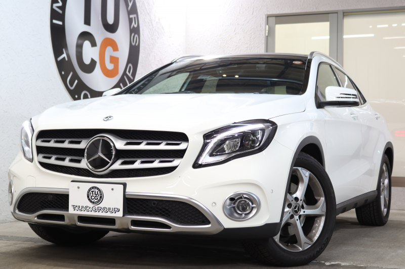 メルセデスベンツ GLA GLA220 4MATIC ﾌﾟﾚﾐｱﾑ&ﾚｰﾀﾞｰｾｰﾌﾃｨPKG　後期 ｷｰﾚｽｺﾞｰ 黒革 ﾊﾟﾉﾗﾏSR 純正HDDﾅﾋﾞTV ｽﾏﾎ連携 harman/kardon ﾊﾞｯｸｶﾒﾗ PTS LEDﾗｲﾄ 自動Rｹﾞｰﾄ ﾌｯﾄﾛﾗﾝｸOP 純正18AW ﾀﾞｲﾅﾐｯｸｾﾚｸﾄ　2年保証