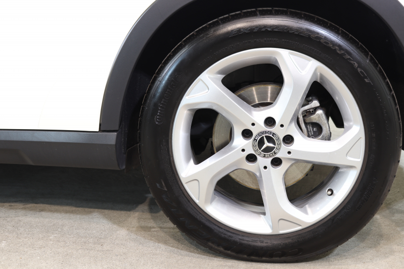 メルセデスベンツ GLA GLA220 4MATIC ﾌﾟﾚﾐｱﾑ&ﾚｰﾀﾞｰｾｰﾌﾃｨPKG　後期 ｷｰﾚｽｺﾞｰ 黒革 ﾊﾟﾉﾗﾏSR 純正HDDﾅﾋﾞTV ｽﾏﾎ連携 harman/kardon ﾊﾞｯｸｶﾒﾗ PTS LEDﾗｲﾄ 自動Rｹﾞｰﾄ ﾌｯﾄﾛﾗﾝｸOP 純正18AW ﾀﾞｲﾅﾐｯｸｾﾚｸﾄ　2年保証