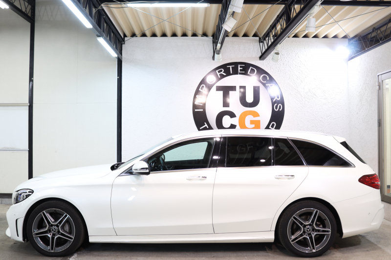 メルセデスベンツ Cクラス C220dｽﾃｰｼｮﾝﾜｺﾞﾝ AVG AMGﾗｲﾝ ﾚｻﾞｰｴｸｽｸﾙｰｼﾌﾞ&ﾚｰﾀﾞｰｾｰﾌﾃｨPKG　後期 MEｺﾈｸﾄ ｷｰﾚｽｺﾞｰ 黒本革 HDDﾅﾋﾞTV HUD ﾌﾞﾙﾒｽﾀｰ ｽﾏﾎ連携 ﾊﾞｯｸｶﾒﾗ PTS LEDﾗｲﾄ AMGｴｱﾛ&18AW ﾊﾝｽﾞﾌﾘｰA ﾀﾞｲﾅﾐｯｸS ｴｱｻｽ 9AT　2年保証