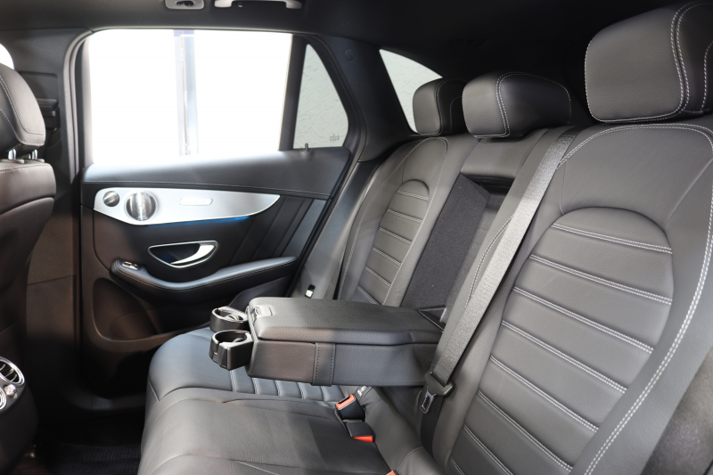 メルセデスベンツ GLC GLC250 4MATIC ｽﾎﾟｰﾂ 本革仕様 ﾚｰﾀﾞｰｾｰﾌﾃｨPKG　ｷｰﾚｽｺﾞｰ 黒本革 ﾊﾟﾉﾗﾏSR 純正HDDﾅﾋﾞTV BT音楽 ﾌﾞﾙﾒｽﾀｰ 360ｶﾒﾗ PTS LEDﾗｲﾄ 自動Rｹﾞｰﾄ ﾊﾝｽﾞﾌﾘｰA AMGｴｱﾛ&19AW 9AT　2年保証