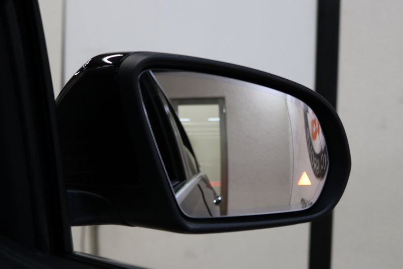 メルセデスベンツ Bクラス B180 AMGﾗｲﾝ AMGﾚｻﾞｰｴｸｽｸﾙｰｼﾌﾞ&ｱﾄﾞﾊﾞﾝｽﾄﾞ&ﾅﾋﾞｹﾞｰｼｮﾝ&ﾚｰﾀﾞｰｾｰﾌﾃｨPKG　1ｵｰﾅｰ ｷｰﾚｽｺﾞｰ 黒/赤本革 ﾊﾟﾉﾗﾏSR ﾍｯﾄﾞｱｯﾌﾟD MBUXﾅﾋﾞTV BT音楽 360ｶﾒﾗ PTS LEDﾗｲﾄ 自動Rｹﾞｰﾄ ﾊﾝｽﾞﾌﾘｰA AMGｴｱﾛ&18AW ﾜｲﾔﾚｽ充電 7AT　2年保証