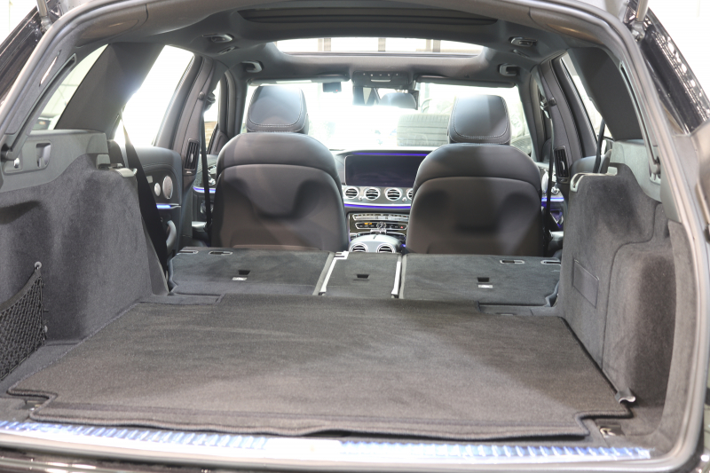 AMG Eクラス E43 4MATIC ｽﾃｰｼｮﾝﾜｺﾞﾝ ﾚｰﾀﾞｰｾｰﾌﾃｨPKG　ｷｰﾚｽｺﾞｰ 黒本革 ｼｰﾄﾋｰﾀｰ ﾊﾟﾉﾗﾏSR ﾍｯﾄﾞｱｯﾌﾟD HDDﾅﾋﾞTV ｽﾏﾎ連携 ﾌﾞﾙﾒｽﾀｰ 360ｶﾒﾗ PTS LEDﾗｲﾄ 自動Rｹﾞｰﾄ ﾊﾝｽﾞﾌﾘｰA AMG専用装備&ﾁｭｰﾆﾝｸﾞ 9AT　2年保証