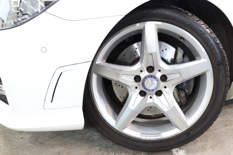 メルセデスベンツ SLKクラス SLK200 ｴｸｽｸﾙｰｼﾌﾞ AMGｽﾎﾟｰﾂ&ﾚｰﾀﾞｰｾｰﾌﾃｨPKG　中期 ｷｰﾚｽｺﾞｰ 黒本革 ｴｱｽｶｰﾌ ｶﾞﾗｽﾙｰﾌ HDDﾅﾋﾞTV BT音楽 ﾊﾞｯｸｶﾒﾗ PTS DSRC ｷｾﾉﾝ AMGｴｱﾛ&18AW ｴｱｶﾞｲﾄﾞ　2年保証