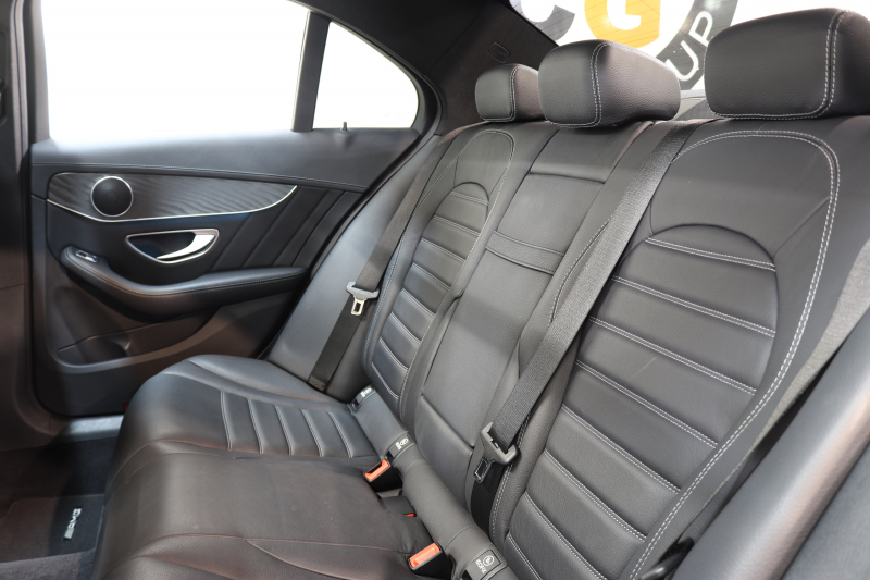 メルセデスベンツ Cクラス C200 AVG AMGﾗｲﾝ ﾚｻﾞｰｴｸｽｸﾙｰｼﾌﾞ&ﾚｰﾀﾞｰｾｰﾌﾃｨPKG　1ｵｰﾅｰ ｷｰﾚｽｺﾞｰ 黒本革 ﾊﾟﾉﾗﾏSR HUD HDDﾅﾋﾞTV BT音楽 ﾊﾞｯｸｶﾒﾗ PTS LEDﾗｲﾄ 自動ﾄﾗﾝｸ ｴｱﾊﾞﾗﾝｽPKG AMGｴｱﾛ&18AW ｴｱｻｽ　2年保証