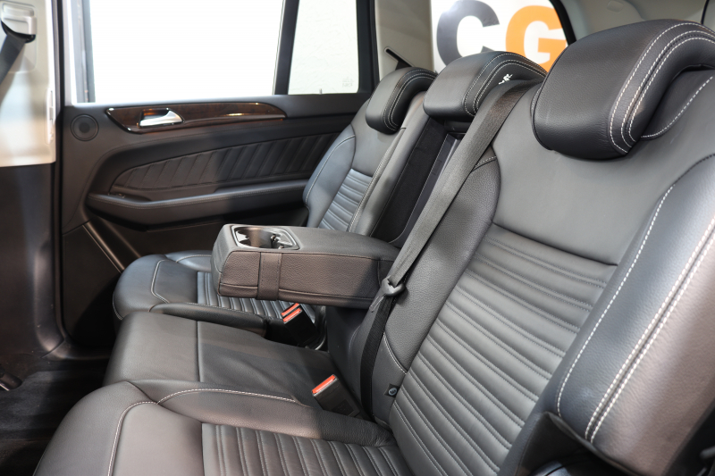 メルセデスベンツ GLS GLS350d 4MATIC ｽﾎﾟｰﾂ ﾚｰﾀﾞｰｾｰﾌﾃｨPKG　ｷｰﾚｽｺﾞｰ 黒本革 ｼｰﾄﾋｰﾀｰ ﾊﾟﾉﾗﾏSR 純正ﾅﾋﾞTV ｽﾏﾎ連携 BT音楽 harman/kardon 360ｶﾒﾗ PTS DSRC 自動Rｹﾞｰﾄ AMGｴｱﾛ&21AW ｻｲﾄﾞﾗﾝﾆﾝｸﾞﾎﾞｰﾄﾞ DSR ﾀﾞｲﾅﾐｯｸｾﾚｸﾄ ｴｱｻｽ 前後ﾄﾞﾗﾚｺ 9AT　2年保証