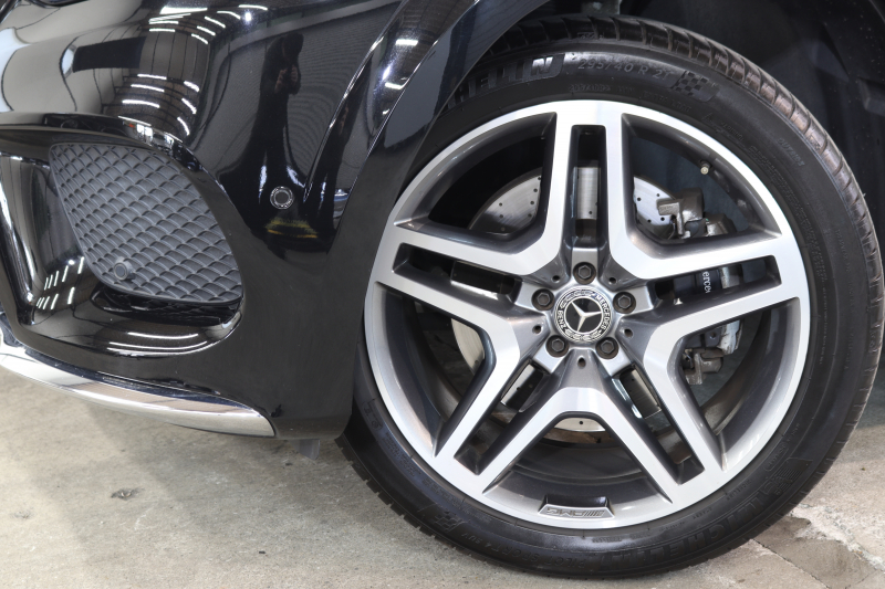 メルセデスベンツ GLS GLS350d 4MATIC ｽﾎﾟｰﾂ ﾚｰﾀﾞｰｾｰﾌﾃｨPKG　ｷｰﾚｽｺﾞｰ 黒本革 ｼｰﾄﾋｰﾀｰ ﾊﾟﾉﾗﾏSR 純正ﾅﾋﾞTV ｽﾏﾎ連携 BT音楽 harman/kardon 360ｶﾒﾗ PTS DSRC 自動Rｹﾞｰﾄ AMGｴｱﾛ&21AW ｻｲﾄﾞﾗﾝﾆﾝｸﾞﾎﾞｰﾄﾞ DSR ﾀﾞｲﾅﾐｯｸｾﾚｸﾄ ｴｱｻｽ 前後ﾄﾞﾗﾚｺ 9AT　2年保証