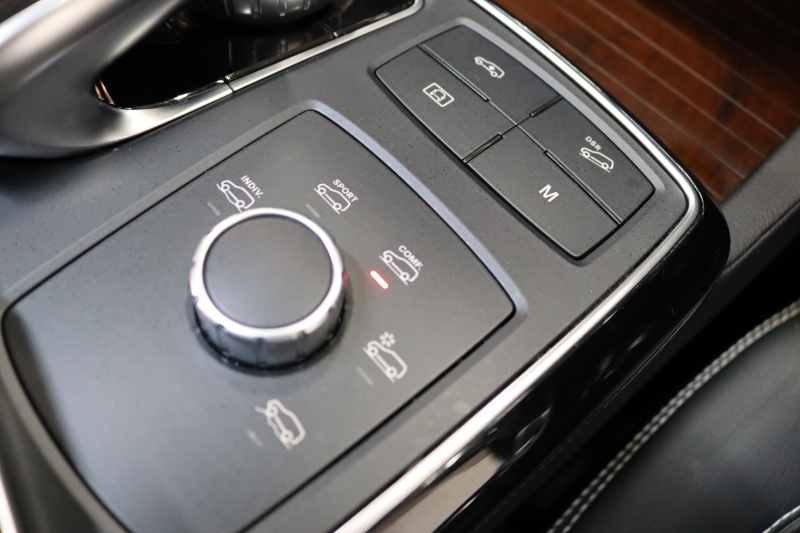 メルセデスベンツ GLS GLS350d 4MATIC ｽﾎﾟｰﾂ ﾚｰﾀﾞｰｾｰﾌﾃｨPKG　ｷｰﾚｽｺﾞｰ 黒本革 ｼｰﾄﾋｰﾀｰ ﾊﾟﾉﾗﾏSR 純正ﾅﾋﾞTV ｽﾏﾎ連携 BT音楽 harman/kardon 360ｶﾒﾗ PTS DSRC 自動Rｹﾞｰﾄ AMGｴｱﾛ&21AW ｻｲﾄﾞﾗﾝﾆﾝｸﾞﾎﾞｰﾄﾞ DSR ﾀﾞｲﾅﾐｯｸｾﾚｸﾄ ｴｱｻｽ 前後ﾄﾞﾗﾚｺ 9AT　2年保証