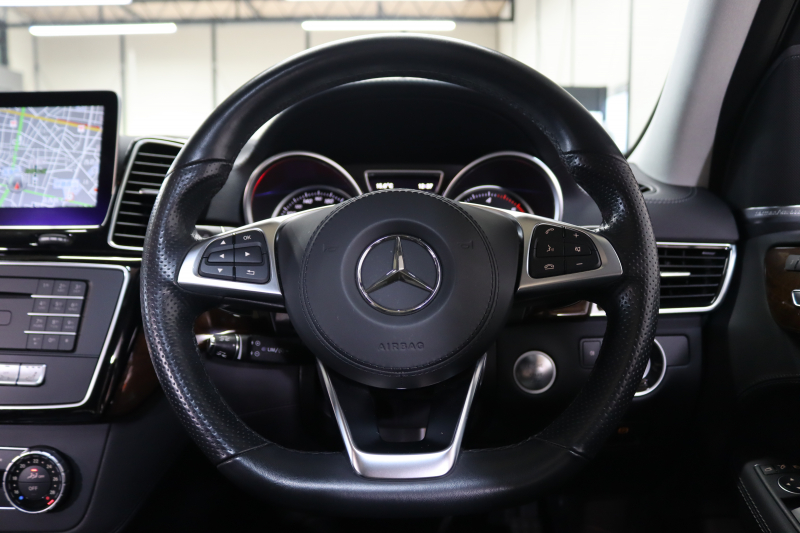 メルセデスベンツ GLS GLS350d 4MATIC ｽﾎﾟｰﾂ ﾚｰﾀﾞｰｾｰﾌﾃｨPKG　ｷｰﾚｽｺﾞｰ 黒本革 ｼｰﾄﾋｰﾀｰ ﾊﾟﾉﾗﾏSR 純正ﾅﾋﾞTV ｽﾏﾎ連携 BT音楽 harman/kardon 360ｶﾒﾗ PTS DSRC 自動Rｹﾞｰﾄ AMGｴｱﾛ&21AW ｻｲﾄﾞﾗﾝﾆﾝｸﾞﾎﾞｰﾄﾞ DSR ﾀﾞｲﾅﾐｯｸｾﾚｸﾄ ｴｱｻｽ 前後ﾄﾞﾗﾚｺ 9AT　2年保証