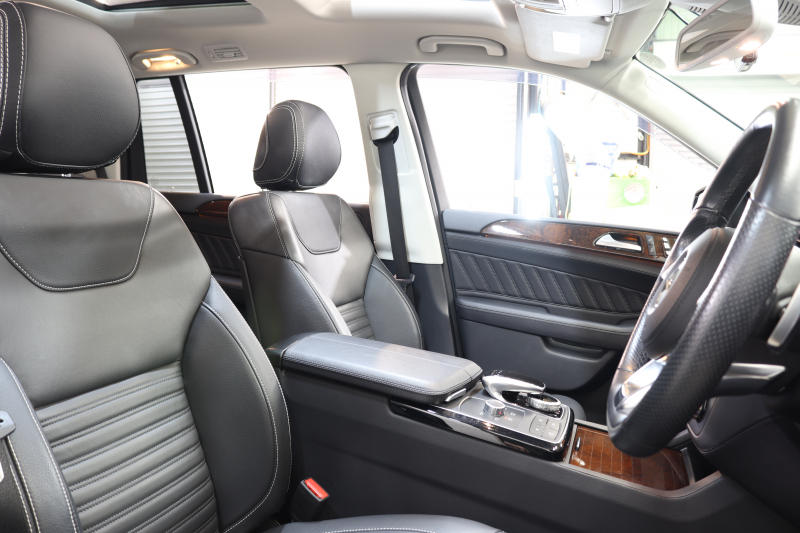 メルセデスベンツ GLS GLS350d 4MATIC ｽﾎﾟｰﾂ ﾚｰﾀﾞｰｾｰﾌﾃｨPKG　ｷｰﾚｽｺﾞｰ 黒本革 ｼｰﾄﾋｰﾀｰ ﾊﾟﾉﾗﾏSR 純正ﾅﾋﾞTV ｽﾏﾎ連携 BT音楽 harman/kardon 360ｶﾒﾗ PTS DSRC 自動Rｹﾞｰﾄ AMGｴｱﾛ&21AW ｻｲﾄﾞﾗﾝﾆﾝｸﾞﾎﾞｰﾄﾞ DSR ﾀﾞｲﾅﾐｯｸｾﾚｸﾄ ｴｱｻｽ 前後ﾄﾞﾗﾚｺ 9AT　2年保証