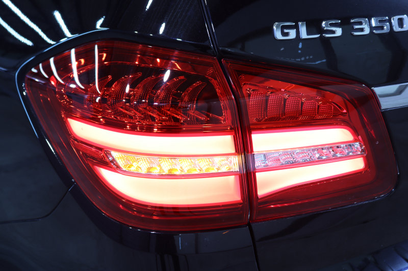 メルセデスベンツ GLS GLS350d 4MATIC ｽﾎﾟｰﾂ ﾚｰﾀﾞｰｾｰﾌﾃｨPKG　ｷｰﾚｽｺﾞｰ 黒本革 ｼｰﾄﾋｰﾀｰ ﾊﾟﾉﾗﾏSR 純正ﾅﾋﾞTV ｽﾏﾎ連携 BT音楽 harman/kardon 360ｶﾒﾗ PTS DSRC 自動Rｹﾞｰﾄ AMGｴｱﾛ&21AW ｻｲﾄﾞﾗﾝﾆﾝｸﾞﾎﾞｰﾄﾞ DSR ﾀﾞｲﾅﾐｯｸｾﾚｸﾄ ｴｱｻｽ 前後ﾄﾞﾗﾚｺ 9AT　2年保証