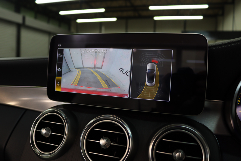 AMG Cクラス C43 4MATIC ｶﾌﾞﾘｵﾚ ﾚｰﾀﾞｰｾｰﾌﾃｨPKG　後期 ｷｰﾚｽｺﾞｰ 白本革 ｴｱｽｶｰﾌ ﾍｯﾄﾞｱｯﾌﾟD HDDﾅﾋﾞTV ｽﾏﾎ連携 ﾌﾞﾙﾒｽﾀｰ ﾊﾞｯｸｶﾒﾗ PTS LEDﾗｲﾄ AMG専用装備&ﾁｭｰﾆﾝｸﾞﾀﾞｲﾅﾐｯｸｾﾚｸﾄ 青幌 9AT　2年保証