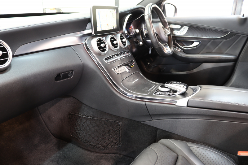 AMG Cクラス C63 ｽﾃｰｼｮﾝﾜｺﾞﾝ ﾚｰﾀﾞｰｾｰﾌﾃｨPKG　ｷｰﾚｽｺﾞｰ 黒本革 ﾊﾟﾉﾗﾏSR HDDﾅﾋﾞTV BT音楽 ﾌﾞﾙﾒｽﾀｰ ﾊﾞｯｸｶﾒﾗ PTS LEDﾗｲﾄ ﾊﾝｽﾞﾌﾘｰA AMG専用装備&ﾁｭｰﾆﾝｸﾞ ﾀﾞｲﾅﾐｯｸｾﾚｸﾄ　2年保証