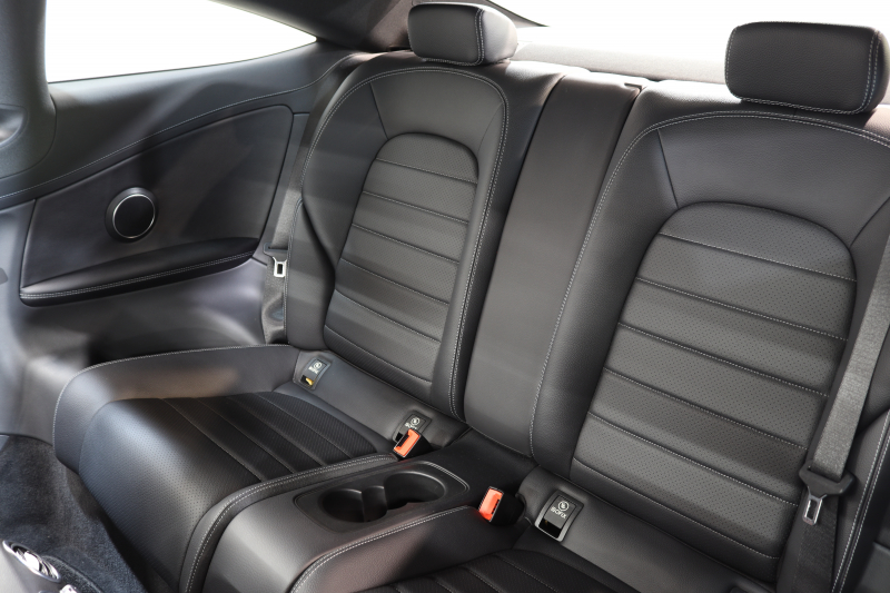 メルセデスベンツ Cクラス C180ｸｰﾍﾟ ｽﾎﾟｰﾂ ﾚｰﾀﾞｰｾｰﾌﾃｨPKG　ｷｰﾚｽｺﾞｰ 黒革 HDDﾅﾋﾞTV BT音楽 ﾊﾞｯｸｶﾒﾗ PTS LEDﾗｲﾄ AMGｴｱﾛ&18AW ﾀﾞｲﾅﾐｯｸｾﾚｸﾄ　2年保証