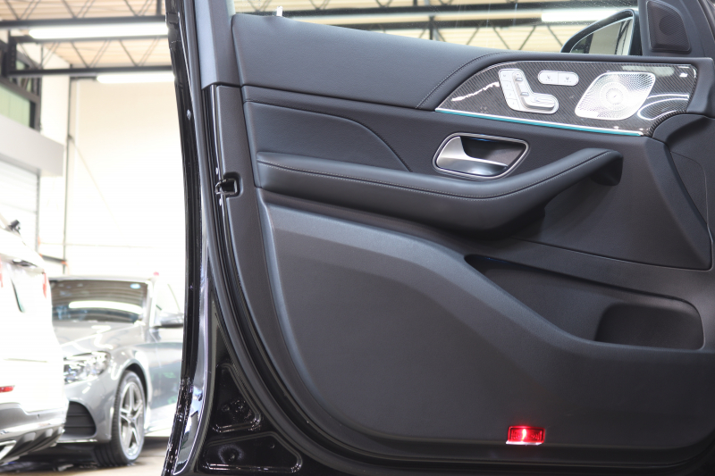 AMG GLE GLE53 4MATIC+ AMGｲﾝﾃﾘｱｶｰﾎﾞﾝ&ﾚｰﾀﾞｰｾｰﾌﾃｨPKG　ISG搭載 1ｵｰﾅｰ MEｺﾈｸﾄ ｷｰﾚｽｺﾞｰ 黒本革 ﾍﾞﾝﾁﾚｰﾀｰ ﾊﾟﾉﾗﾏSR HUD MBUXﾅﾋﾞTV ｽﾏﾎ連携 BT音楽 ﾌﾞﾙﾒｽﾀｰ 360ｶﾒﾗ PTS LEDﾗｲﾄ 自動Rｹﾞｰﾄ ﾊﾝｽﾞﾌﾘｰA AMGｴｱﾛ&21AW ﾜｲﾔﾚｽ充電 9AT　2年保証