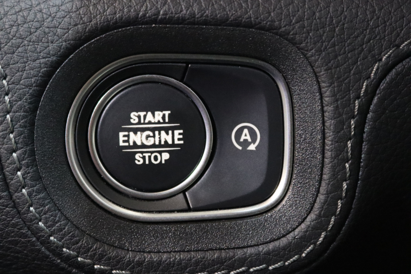 メルセデスベンツ GLE GLE400d 4MATIC ｽﾎﾟｰﾂ ﾚｰﾀﾞｰｾｰﾌﾃｨPKG　MEｺﾈｸﾄ ｷｰﾚｽｺﾞｰ 黒/白本革 ﾍﾞﾝﾁﾚｰﾀｰ ﾊﾟﾉﾗﾏSR HUD MBUXﾅﾋﾞTV BT音楽 ﾌﾞﾙﾒｽﾀｰ 360ｶﾒﾗ PTS LEDﾗｲﾄ 自動Rｹﾞｰﾄ ﾊﾝｽﾞﾌﾘｰA AMGｴｱﾛ&20AW ﾜｲﾔﾚｽ充電 9AT　2年保証