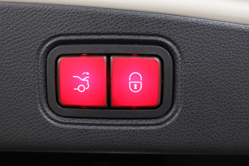 メルセデスベンツ Eクラス E300ｸｰﾍﾟ ｽﾎﾟｰﾂ ﾚｰﾀﾞｰｾｰﾌﾃｨPKG　ｷｰﾚｽｺﾞｰ 黒本革 ｼｰﾄﾋｰﾀｰ ﾍｯﾄﾞｱｯﾌﾟD HDDﾅﾋﾞTV ｽﾏﾎ連携 360ｶﾒﾗ PTS LEDﾗｲﾄ ﾊﾝｽﾞﾌﾘｰA AMGｴｱﾛ&19AW ﾊﾟﾅﾒﾘｶｰﾅｸﾞﾘﾙ ﾀﾞｲﾅﾐｯｸｾﾚｸﾄ 9AT　2年保証