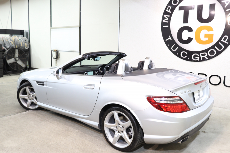 メルセデスベンツ SLKクラス SLK200ﾄﾚﾝﾄﾞ AMGｽﾎﾟｰﾂ&ﾚｰﾀﾞｰｾｰﾌﾃｨPKG　中期 黒本革 ｴｱｽｶｰﾌ ｶﾞﾗｽﾙｰﾌ HDDﾅﾋﾞTV BT音楽 DSRC ｷｾﾉﾝ AMGｴｱﾛ&18AW ﾄﾗﾝｸｽﾎﾟｲﾗｰ ｴｱｶﾞｲﾄﾞ　2年保証