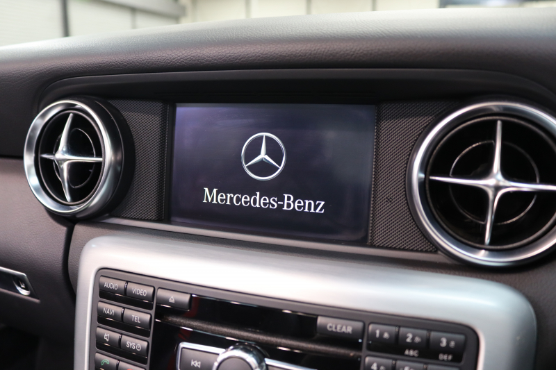 メルセデスベンツ SLKクラス SLK200ﾄﾚﾝﾄﾞ AMGｽﾎﾟｰﾂ&ﾚｰﾀﾞｰｾｰﾌﾃｨPKG　中期 黒本革 ｴｱｽｶｰﾌ ｶﾞﾗｽﾙｰﾌ HDDﾅﾋﾞTV BT音楽 DSRC ｷｾﾉﾝ AMGｴｱﾛ&18AW ﾄﾗﾝｸｽﾎﾟｲﾗｰ ｴｱｶﾞｲﾄﾞ　2年保証