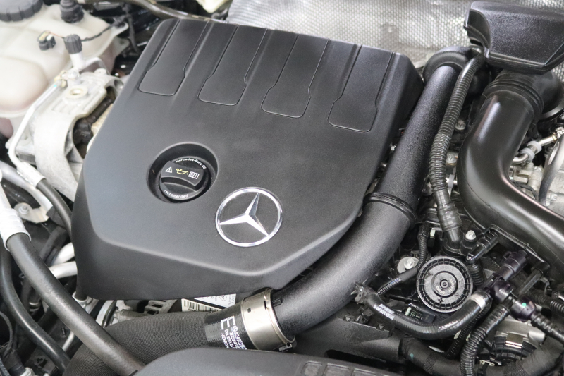 メルセデスベンツ Aクラス A180ｽﾀｲﾙ AMGﾗｲﾝ AMGﾚｻﾞｰｴｸｽｸﾙｰｼﾌﾞ&ｱﾄﾞﾊﾞﾝｽﾄﾞ&ﾅﾋﾞｹﾞｰｼｮﾝ&ﾚｰﾀﾞｰｾｰﾌﾃｨPKG　ｷｰﾚｽｺﾞｰ 赤/黒本革 ﾍｯﾄﾞｱｯﾌﾟD MBUXﾅﾋﾞTV BT音楽 ｱﾄﾞﾊﾞﾝｽﾄﾞｻｳﾝﾄﾞ 360ｶﾒﾗ PTS LEDﾗｲﾄ AMGｴｱﾛ&18AW ﾜｲﾔﾚｽ充電　2年保証