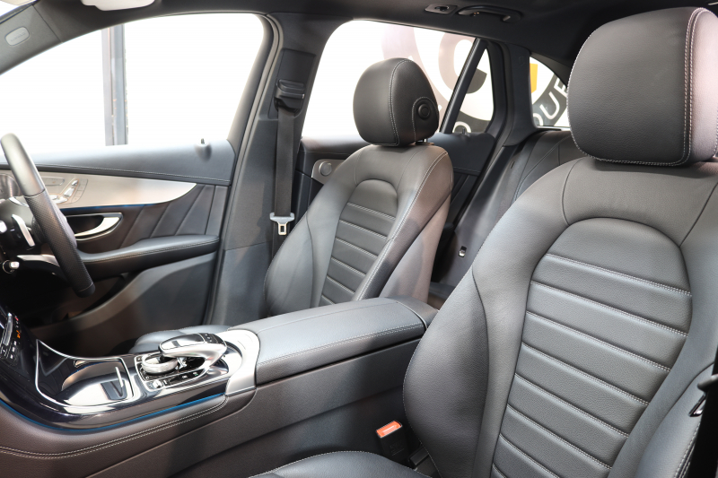 メルセデスベンツ GLC GLC250 4MATIC ｽﾎﾟｰﾂ 本革仕様 ｷｰﾚｽｺﾞｰ 黒本革 ﾊﾟﾉﾗﾏSR ﾍｯﾄﾞｱｯﾌﾟD HDDﾅﾋﾞTV BT音楽 ﾌﾞﾙﾒｽﾀｰ 360ｶﾒﾗ PTS LEDﾗｲﾄ ﾊﾝｽﾞﾌﾘｰA AMGｴｱﾛ&19AW ﾀﾞｲﾅﾐｯｸｾﾚｸﾄ 9AT　2年保証