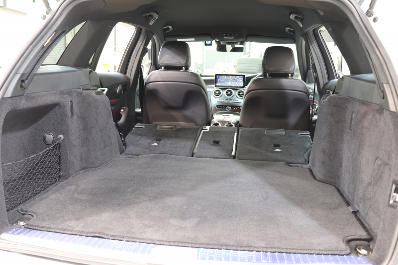 メルセデスベンツ Cクラス C200ｽﾃｰｼｮﾝﾜｺﾞﾝ ﾛｰﾚｳｽｴﾃﾞｨｼｮﾝ ｽﾎﾟｰﾂﾌﾟﾗｽ&ﾚｰﾀﾞｰｾｰﾌﾃｨPKG　特別仕様車 BSG搭載 後期最終ﾓﾃﾞﾙ 1ｵｰﾅｰ ｷｰﾚｽｺﾞｰ 黒革 ﾍｯﾄﾞｱｯﾌﾟD HDDﾅﾋﾞTV ｽﾏﾎ連携 ﾊﾞｯｸｶﾒﾗ PTS LEDﾗｲﾄ ﾊﾝｽﾞﾌﾘｰA AMGｴｱﾛ&18AW ﾜｲﾔﾚｽ充電 9AT　2年保証