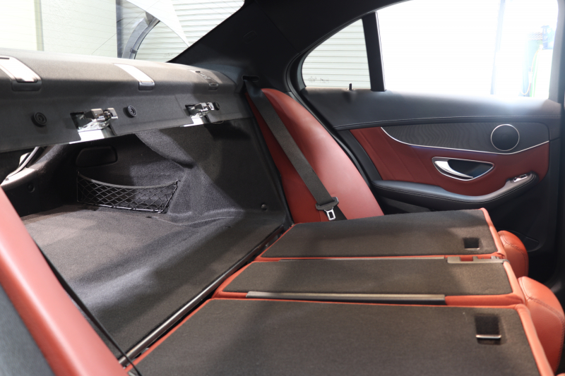 メルセデスベンツ Cクラス C200 AVG AMGﾗｲﾝ ﾚｻﾞｰｴｸｽｸﾙｰｼﾌﾞ&ﾚｰﾀﾞｰｾｰﾌﾃｨPKG　1ｵｰﾅｰ ｷｰﾚｽｺﾞｰ 赤本革 ﾍｯﾄﾞｱｯﾌﾟD HDDﾅﾋﾞTV BT音楽 ﾊﾞｯｸｶﾒﾗ PTS LEDﾗｲﾄ ﾊﾝｽﾞﾌﾘｰA AMGｴｱﾛ&18AW ﾀﾞｲﾅﾐｯｸS ｴｱｻｽ　2年保証