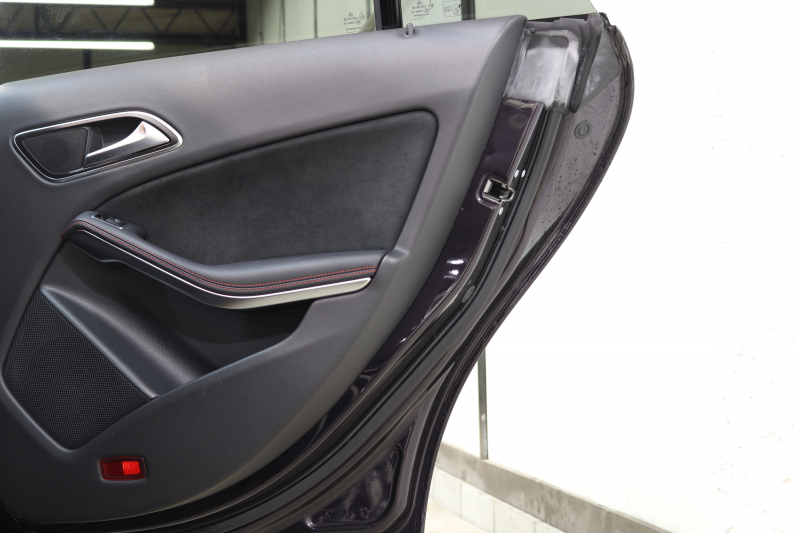 メルセデスベンツ CLAクラス CLA180 ｼｭｰﾃｨﾝｸﾞﾌﾞﾚｰｸ ｽﾎﾟｰﾂ ﾍﾞｰｼｯｸ&ﾚｰﾀﾞｰｾｰﾌﾃｨPKG　中期 ｷｰﾚｽｺﾞｰ ﾚｻﾞｰDINAMICAｼｰﾄ HDDﾅﾋﾞTV BT音楽 ﾊﾞｯｸｶﾒﾗ PTS DSRC ｷｾﾉﾝ AMGｴｱﾛ&18AW ﾀﾞｲﾅﾐｯｸｾﾚｸﾄ 純正ﾄﾞﾗﾚｺ 希少色ﾉｰｻﾞﾝﾗｲﾂﾌﾞﾗｯｸ　2年保証