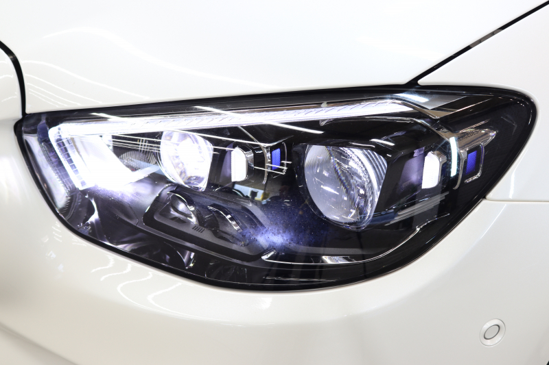 メルセデスベンツ Eクラス E300 ｽﾎﾟｰﾂ ｴｸｽｸﾙｰｼﾌﾞ&ﾚｰﾀﾞｰｾｰﾌﾃｨPKG　後期 MEｺﾈｸﾄ ｷｰﾚｽｺﾞｰ 黒本革 ﾊﾟﾉﾗﾏSR ﾍｯﾄﾞｱｯﾌﾟD MBUXﾅﾋﾞTV ｽﾏﾎ連携 ﾌﾞﾙﾒｽﾀｰ 360ｶﾒﾗ PTS LEDﾗｲﾄ 自動ﾄﾗﾝｸ AMGｴｱﾛ&19AW ﾀﾞｲﾅﾐｯｸS ｴｱｻｽ 9AT　2年保証