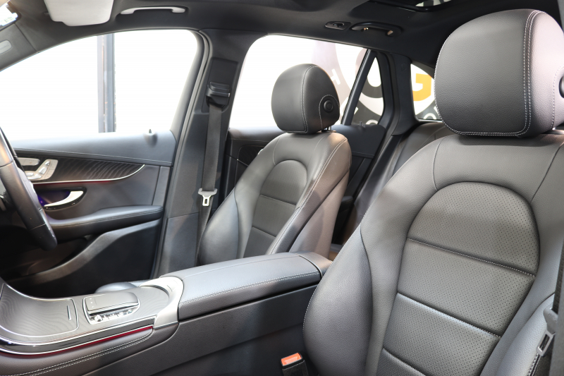 メルセデスベンツ GLC GLC220d 4MATIC ﾅｲﾄｴﾃﾞｨｼｮﾝ ﾚｰﾀﾞｰｾｰﾌﾃｨPKG　特別仕様車 全国限定130台 後期 ｷｰﾚｽｺﾞｰ 黒革 ﾊﾟﾉﾗﾏSR MBUXﾅﾋﾞTV BT音楽 360ｶﾒﾗ PTS LEDﾗｲﾄ ﾊﾝｽﾞﾌﾘｰA AMGｴｱﾛ&19AW ﾅｲﾄPKG ﾜｲﾔﾚｽ充電 9AT　2年保証