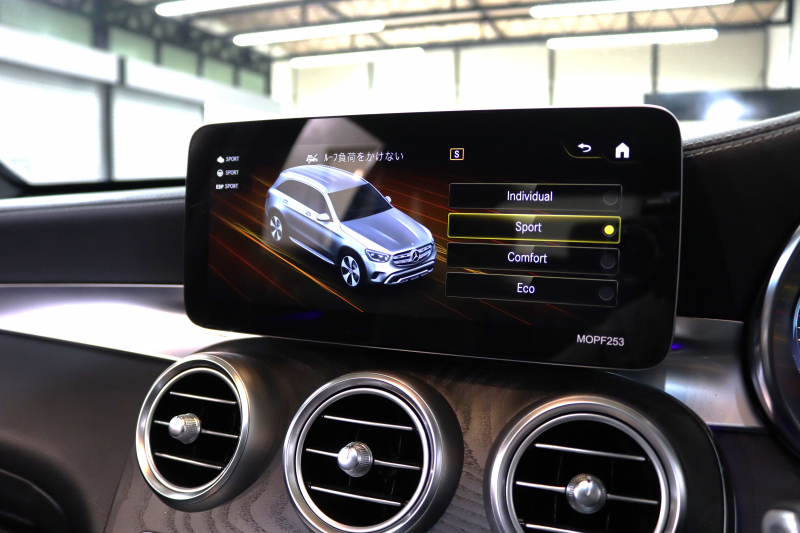 メルセデスベンツ GLC GLC220d 4MATIC ﾅｲﾄｴﾃﾞｨｼｮﾝ ﾚｰﾀﾞｰｾｰﾌﾃｨPKG　特別仕様車 全国限定130台 後期 ｷｰﾚｽｺﾞｰ 黒革 ﾊﾟﾉﾗﾏSR MBUXﾅﾋﾞTV BT音楽 360ｶﾒﾗ PTS LEDﾗｲﾄ ﾊﾝｽﾞﾌﾘｰA AMGｴｱﾛ&19AW ﾅｲﾄPKG ﾜｲﾔﾚｽ充電 9AT　2年保証