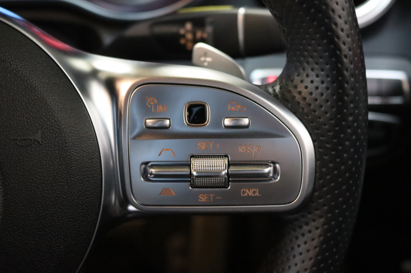 メルセデスベンツ Cクラス C200 AVG AMGﾗｲﾝ ﾚｰﾀﾞｰｾｰﾌﾃｨPKG　BSG搭載 後期 MEｺﾈｸﾄ ｷｰﾚｽｺﾞｰ 黒革 HDDﾅﾋﾞTV ｽﾏﾎ連携 ﾊﾞｯｸｶﾒﾗ PTS LEDﾗｲﾄ AMGｴｱﾛ&18AW ﾀﾞｲﾅﾐｯｸS ｴｱｻｽ 9AT　2年保証