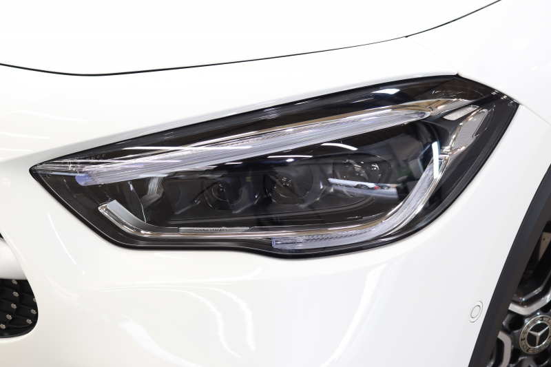 メルセデスベンツ GLA GLA200d 4MATIC AMGﾗｲﾝ AMGﾚｻﾞｰｴｸｽｸﾙｰｼﾌﾞ&ｱﾄﾞﾊﾞﾝｽﾄﾞ&ﾅﾋﾞｹﾞｰｼｮﾝ&ﾚｰﾀﾞｰｾｰﾌﾃｨPKG　ｷｰﾚｽｺﾞｰ 赤/黒本革 ﾊﾟﾉﾗﾏSR ﾍｯﾄﾞｱｯﾌﾟD MBUXﾅﾋﾞTV BT音楽 ｱﾄﾞﾊﾞﾝｽﾄﾞｻｳﾝﾄﾞ 360ｶﾒﾗ PTS LEDﾗｲﾄ ﾊﾝｽﾞﾌﾘｰA AMGｴｱﾛ&19AW 8AT　2年保証