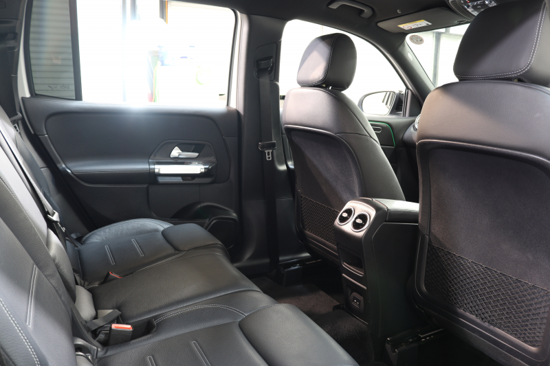 メルセデスベンツ GLB GLB250 4MATIC ｽﾎﾟｰﾂ ﾅｲﾄ&ﾅﾋﾞｹﾞｰｼｮﾝ&ﾚｰﾀﾞｰｾｰﾌﾃｨPKG　ｷｰﾚｽｺﾞｰ 黒本革 MBUXﾅﾋﾞTV BT音楽 ｱﾄﾞﾊﾞﾝｽﾄﾞｻｳﾝﾄﾞ 360ｶﾒﾗ PTS LEDﾗｲﾄ ﾊﾝｽﾞﾌﾘｰA AMGｴｱﾛ&20AW 8AT　2年保証