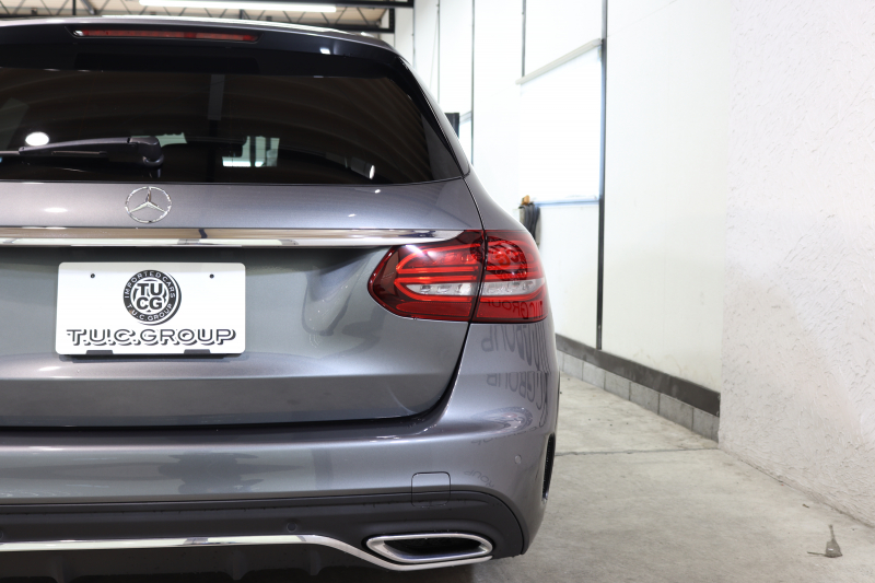 メルセデスベンツ Cクラス C220dｽﾃｰｼｮﾝﾜｺﾞﾝ AVG AMGﾗｲﾝ ﾚｻﾞｰｴｸｽｸﾙｰｼﾌﾞ&ﾚｰﾀﾞｰｾｰﾌﾃｨPKG　後期 MEｺﾈｸﾄ ｷｰﾚｽｺﾞｰ 黒本革 ﾍｯﾄﾞｱｯﾌﾟD HDDﾅﾋﾞTV ｽﾏﾎ連携 ﾊﾞｯｸｶﾒﾗ PTS LEDﾗｲﾄ ﾊﾝｽﾞﾌﾘｰA AMGｴｱﾛ&18AW ｴｱｻｽ 9AT 希少色ｾﾚﾅｲﾄｸﾞﾚｰM　2年保証