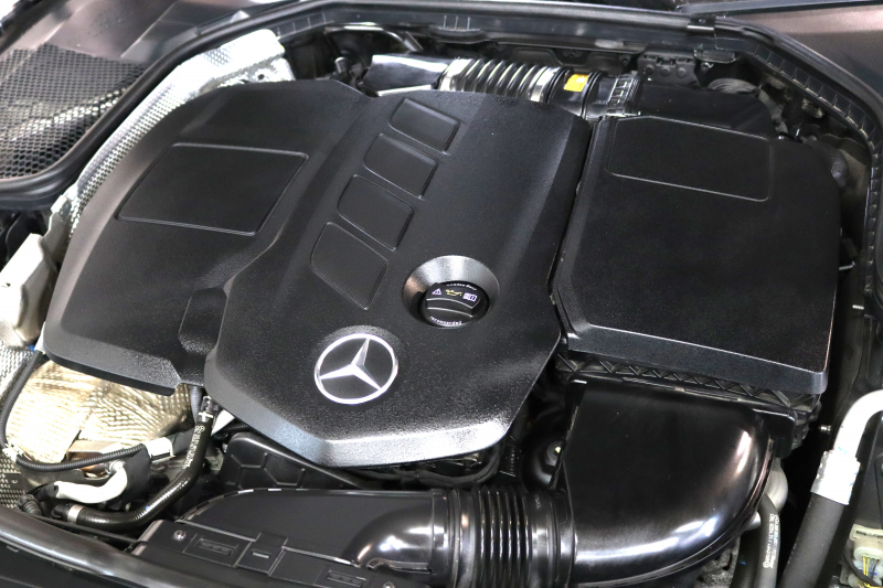 メルセデスベンツ Cクラス C220dｽﾃｰｼｮﾝﾜｺﾞﾝ AVG AMGﾗｲﾝ ﾚｻﾞｰｴｸｽｸﾙｰｼﾌﾞ&ﾚｰﾀﾞｰｾｰﾌﾃｨPKG　後期 MEｺﾈｸﾄ ｷｰﾚｽｺﾞｰ 黒本革 ﾍｯﾄﾞｱｯﾌﾟD HDDﾅﾋﾞTV ｽﾏﾎ連携 ﾊﾞｯｸｶﾒﾗ PTS LEDﾗｲﾄ ﾊﾝｽﾞﾌﾘｰA AMGｴｱﾛ&18AW ｴｱｻｽ 9AT 希少色ｾﾚﾅｲﾄｸﾞﾚｰM　2年保証