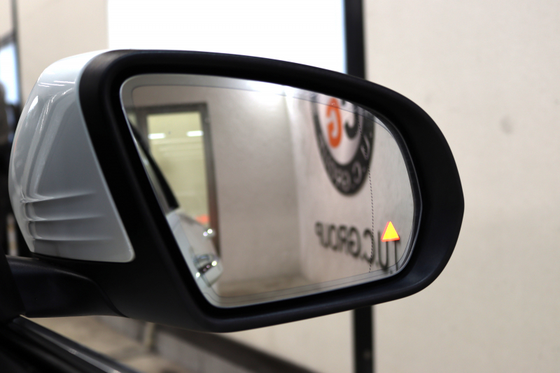 メルセデスベンツ Cクラス C200ｽﾃｰｼｮﾝﾜｺﾞﾝ 4MATIC AVG AMGﾗｲﾝ ﾚｻﾞｰｴｸｽｸﾙｰｼﾌﾞ&ﾚｰﾀﾞｰｾｰﾌﾃｨPKG　BSG搭載 ｷｰﾚｽｺﾞｰ 赤本革 ﾊﾟﾉﾗﾏSR ﾍｯﾄﾞｱｯﾌﾟD HDDﾅﾋﾞTV ｽﾏﾎ連携 ﾌﾞﾙﾒｽﾀｰ ﾊﾞｯｸｶﾒﾗ PTS LEDﾗｲﾄ ﾊﾝｽﾞﾌﾘｰA AMGｴｱﾛ&18AW ｴｱｻｽ 9AT　2年保証