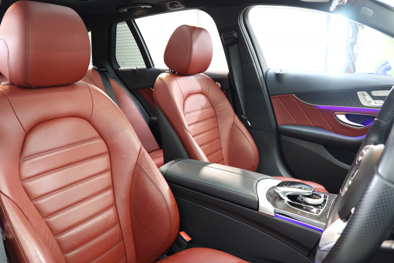 メルセデスベンツ Cクラス C200ｽﾃｰｼｮﾝﾜｺﾞﾝ 4MATIC AVG AMGﾗｲﾝ ﾚｻﾞｰｴｸｽｸﾙｰｼﾌﾞ&ﾚｰﾀﾞｰｾｰﾌﾃｨPKG　BSG搭載 ｷｰﾚｽｺﾞｰ 赤本革 ﾊﾟﾉﾗﾏSR ﾍｯﾄﾞｱｯﾌﾟD HDDﾅﾋﾞTV ｽﾏﾎ連携 ﾌﾞﾙﾒｽﾀｰ ﾊﾞｯｸｶﾒﾗ PTS LEDﾗｲﾄ ﾊﾝｽﾞﾌﾘｰA AMGｴｱﾛ&18AW ｴｱｻｽ 9AT　2年保証