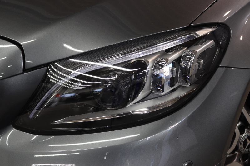 メルセデスベンツ Cクラス C200ｽﾃｰｼｮﾝﾜｺﾞﾝ AVG AMGﾗｲﾝ ﾚｻﾞｰｴｸｽｸﾙｰｼﾌﾞ&ﾚｰﾀﾞｰｾｰﾌﾃｨPKG　BSG搭載 後期 1ｵｰﾅｰ 赤本革 ﾊﾟﾉﾗﾏSR HUD HDDﾅﾋﾞTV ｽﾏﾎ連携 ﾌﾞﾙﾒｽﾀｰ ﾊﾞｯｸｶﾒﾗ PTS LEDﾗｲﾄ ﾊﾝｽﾞﾌﾘｰA AMGｴｱﾛ&18AW ｴｱｻｽ 9AT 希少色ｾﾚﾅｲﾄｸﾞﾚｰM　2年保証