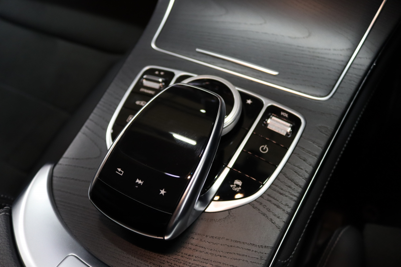 メルセデスベンツ GLC GLC250 4MATIC ｽﾎﾟｰﾂ ﾚｰﾀﾞｰｾｰﾌﾃｨPKG　ｷｰﾚｽｺﾞｰ ﾌﾞﾗｯｸﾚｻﾞｰDINAMICAｼｰﾄ ﾍｯﾄﾞｱｯﾌﾟD HDDﾅﾋﾞTV BT音楽 360ｶﾒﾗ PTS LEDﾗｲﾄ ﾊﾝｽﾞﾌﾘｰA AMGｴｱﾛ&19AW ﾀﾞｲﾅﾐｯｸS ｴｱｻｽ 9AT　2年保証