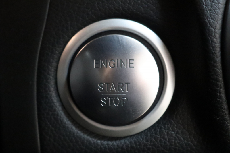 メルセデスベンツ GLC GLC250 4MATIC ｽﾎﾟｰﾂ ﾚｰﾀﾞｰｾｰﾌﾃｨPKG　ｷｰﾚｽｺﾞｰ ﾌﾞﾗｯｸﾚｻﾞｰDINAMICAｼｰﾄ ﾍｯﾄﾞｱｯﾌﾟD HDDﾅﾋﾞTV BT音楽 360ｶﾒﾗ PTS LEDﾗｲﾄ ﾊﾝｽﾞﾌﾘｰA AMGｴｱﾛ&19AW ﾀﾞｲﾅﾐｯｸS ｴｱｻｽ 9AT　2年保証