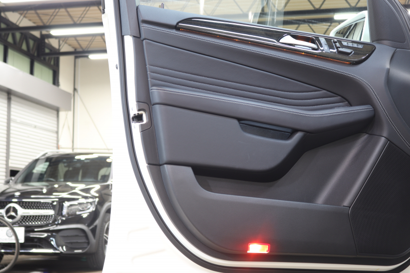 メルセデスベンツ Mクラス ML350 4MATIC AMGｽﾎﾟｰﾂ&AMGｴｸｽｸﾙｰｼﾌﾞ&ｺﾝﾌｫｰﾄ&ﾚｰﾀﾞｰｾｰﾌﾃｨPKG　最終ﾓﾃﾞﾙ ｷｰﾚｽｺﾞｰ 黒本革 ﾊﾟﾉﾗﾏSR 純正ﾅﾋﾞTV BT音楽 360ｶﾒﾗ PTS DSRC 自動Rｹﾞｰﾄ AMGｴｱﾛ&20AW ｷｾﾉﾝ　2年保証