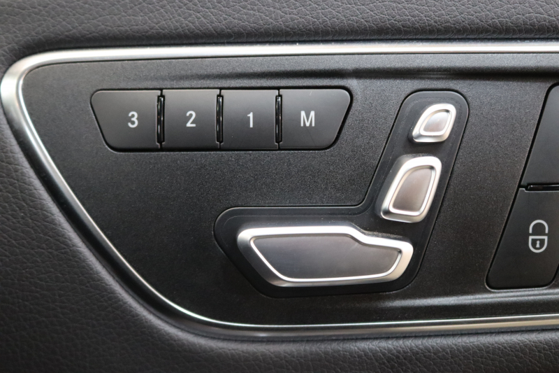 メルセデスベンツ CLAクラス CLA180ｼｭｰﾃｨﾝｸﾞﾌﾞﾚｰｸ ｽﾎﾟｰﾂ AMGﾚｻﾞｰｴｸｽｸﾙｰｼﾌﾞ&ﾚｰﾀﾞｰｾｰﾌﾃｨPKG　後期 ｷｰﾚｽｺﾞｰ 黒本革 ﾊﾟﾉﾗﾏSR HDDﾅﾋﾞTV&ｷｬﾝｾﾗｰ ｽﾏﾎ連携 harman/kardon ﾊﾞｯｸｶﾒﾗ PTS LEDﾗｲﾄ 自動Rｹﾞｰﾄ ﾊﾝｽﾞﾌﾘｰA AMGｴｱﾛ&18AW 7AT　2年保証