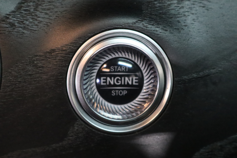 メルセデスベンツ Eクラス E220d AVG AMGﾗｲﾝ ﾚｰﾀﾞｰｾｰﾌﾃｨPKG　中期 ｷｰﾚｽｺﾞｰ 黒本革 ｼｰﾄﾋｰﾀｰ HDDﾅﾋﾞTV ｽﾏﾎ連携 BT音楽 360ｶﾒﾗ PTS LEDﾍｯﾄﾞﾗｲﾄ AMGｴｱﾛ&19AW ﾀﾞｲﾅﾐｯｸｾﾚｸﾄ ﾊﾟﾄﾞﾙｼﾌﾄ 9AT　2年保証