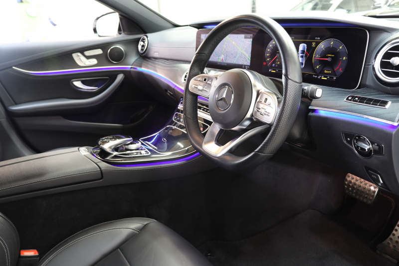 メルセデスベンツ Eクラス E220d AVG AMGﾗｲﾝ ﾚｰﾀﾞｰｾｰﾌﾃｨPKG　中期 ｷｰﾚｽｺﾞｰ 黒本革 ｼｰﾄﾋｰﾀｰ HDDﾅﾋﾞTV ｽﾏﾎ連携 BT音楽 360ｶﾒﾗ PTS LEDﾍｯﾄﾞﾗｲﾄ AMGｴｱﾛ&19AW ﾀﾞｲﾅﾐｯｸｾﾚｸﾄ ﾊﾟﾄﾞﾙｼﾌﾄ 9AT　2年保証