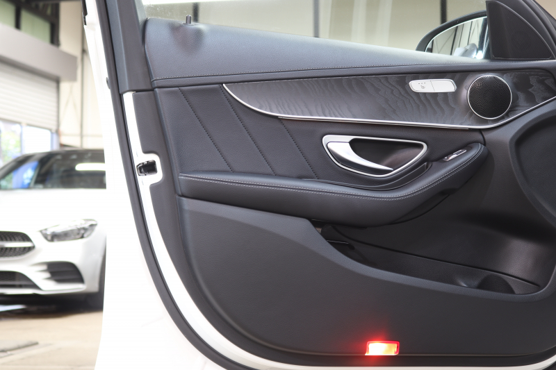 メルセデスベンツ Cクラス C200 AVG AMGﾗｲﾝ ﾚｰﾀﾞｰｾｰﾌﾃｨPKG　中期 C43仕様 ｷｰﾚｽｺﾞｰ 黒革 HDDﾅﾋﾞTV BT音楽 ﾊﾞｯｸｶﾒﾗ PTS DSRC LEDﾍｯﾄﾞﾗｲﾄ AMGｴｱﾛ&18AW C43ｸﾞﾘﾙ ﾄﾗﾝｸｽﾎﾟｲﾗ- ｴｸﾞｿﾞｰｽﾄｴﾝﾄﾞ ﾀﾞｲﾅﾐｯｸS ｴｱｻｽ 9AT　2年保証